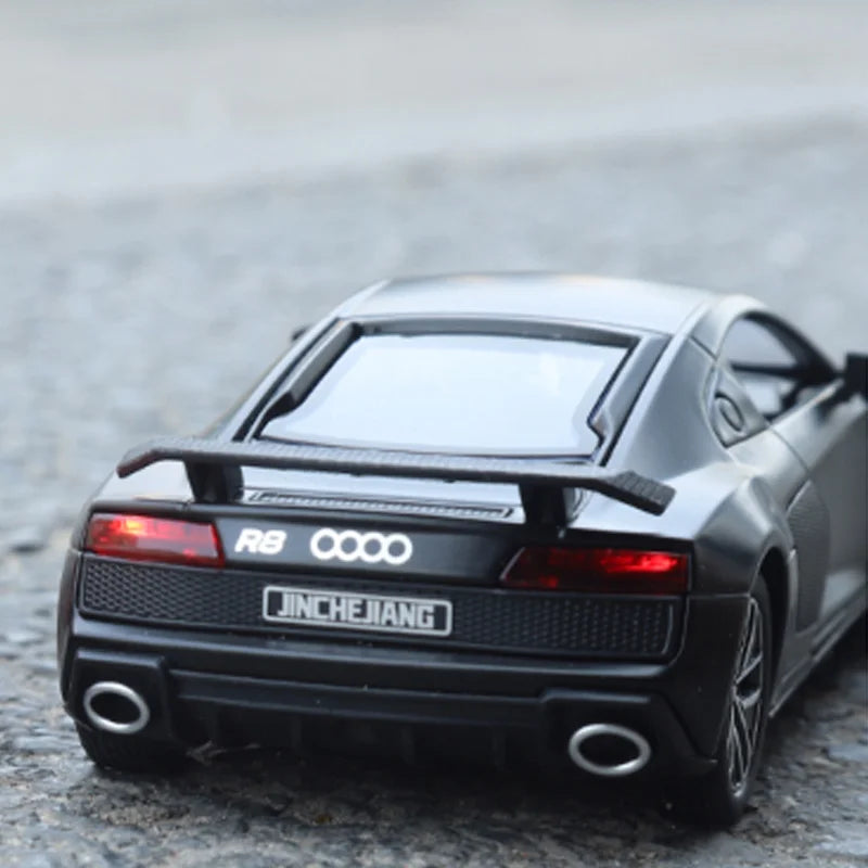 1:32 AU R8DI Supercar Sports Car Metal Model Sound Light Collect Toy Boy Diecast Alloy Hot Wheels One Piece Vehicle Fast Furious